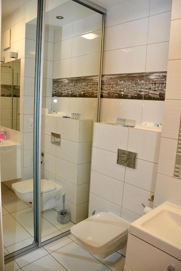 Apartamenty Centrum Nad Motlawa Z Widokiem Na Patio Z Balkonem Gdansk Luaran gambar